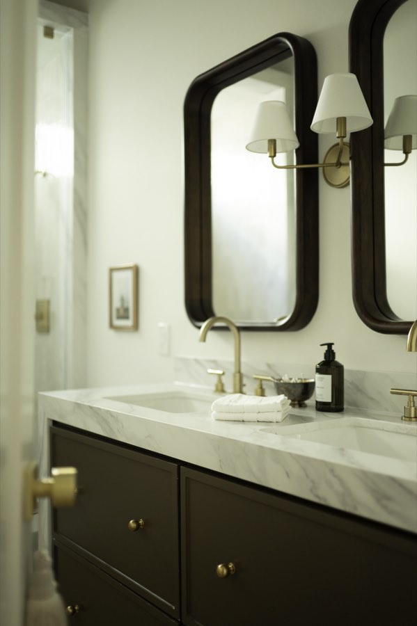 The Guest Bath at The Studio House